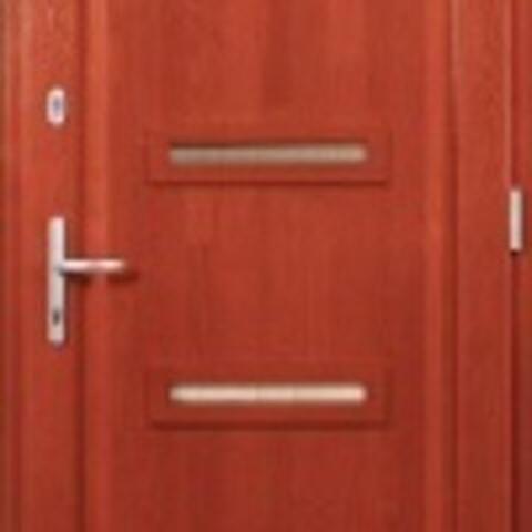 Dřevěné vchodové dveře S10